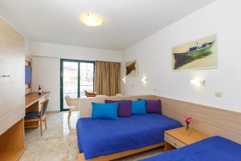 Gardens Complex 3*